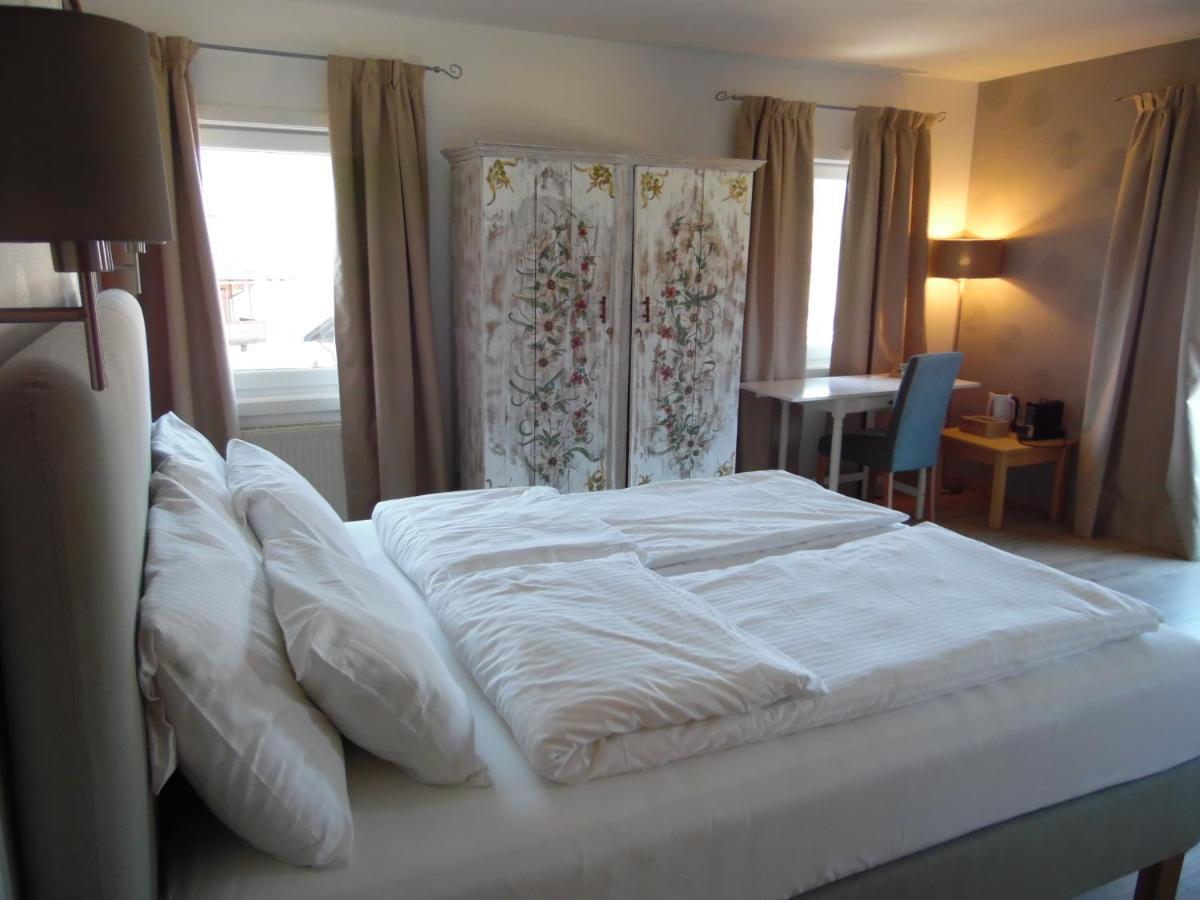 Bella Vista Lodge Картич Екстериор снимка
