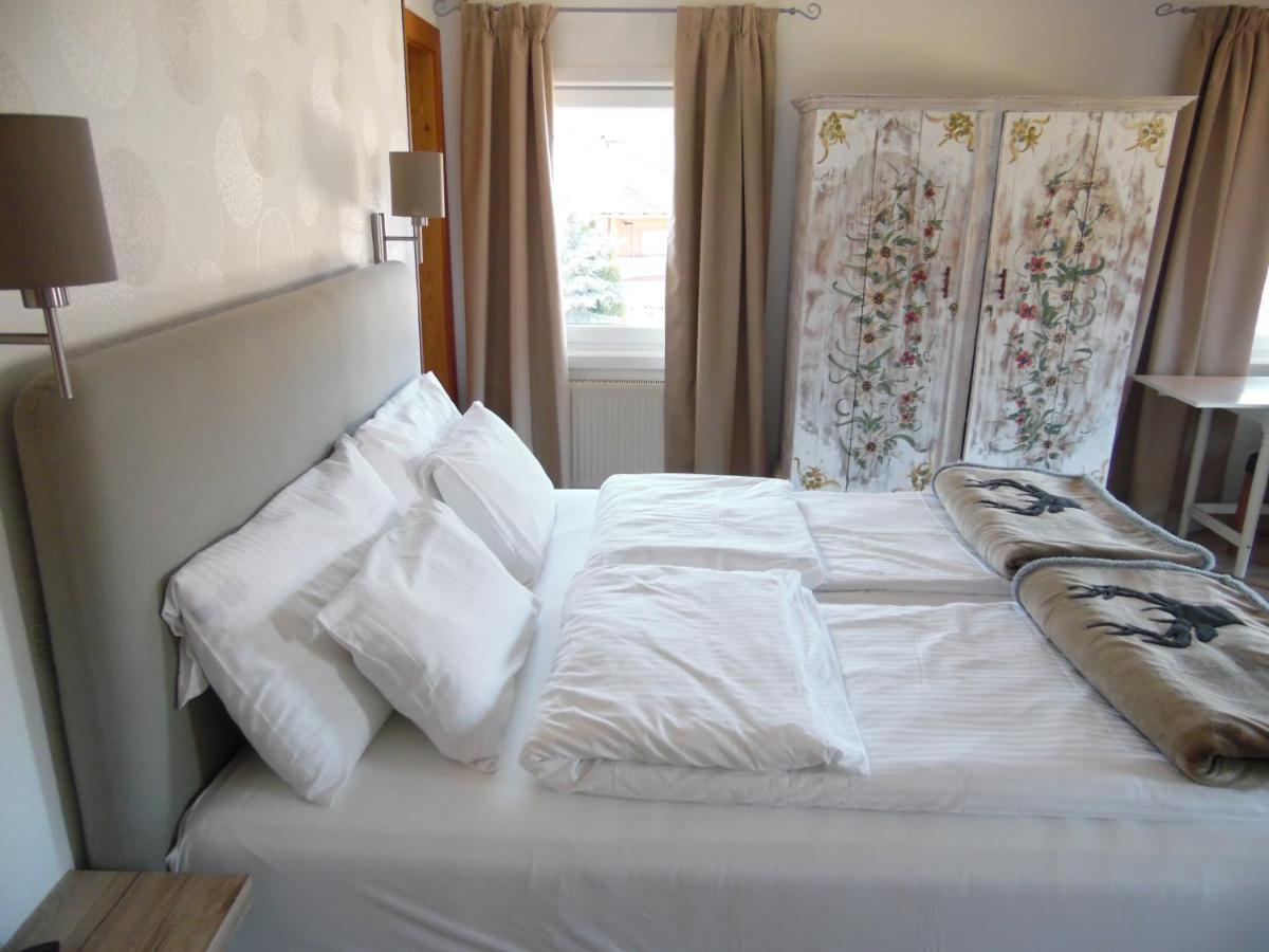 Bella Vista Lodge Картич Екстериор снимка
